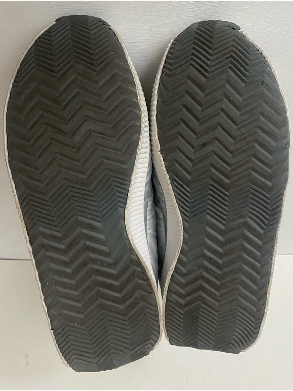 Sorel Out ‘N About Puff lace silver metallic sneaker - Picture 6 of 14